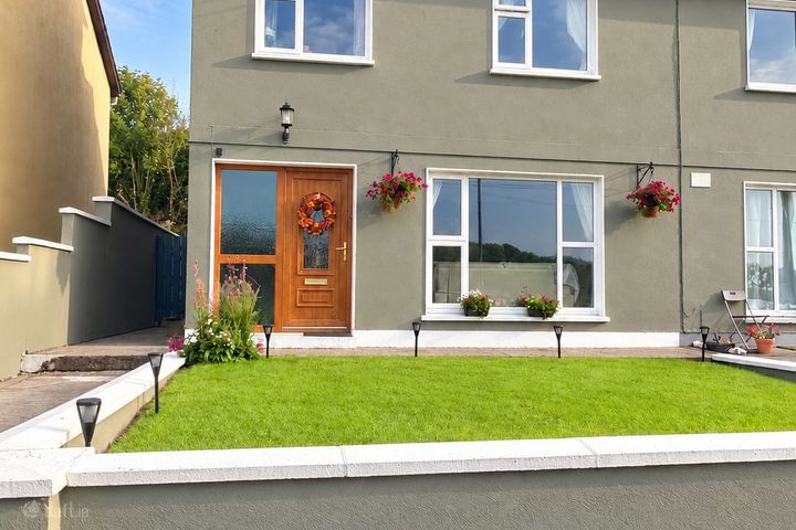 3 Sandymount, Newport, Newport, Co. Mayo, F28AX24