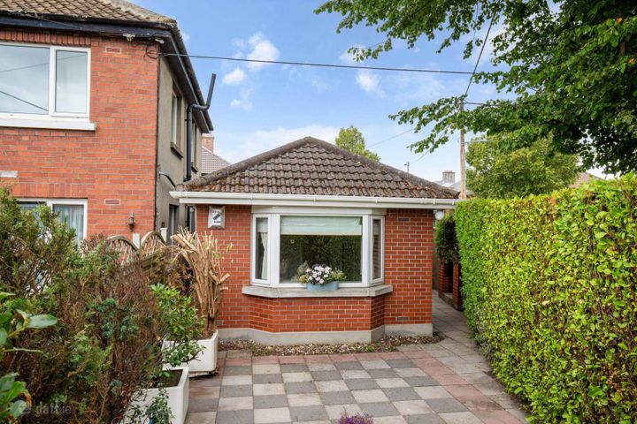 The Bungalow, 37 Vernon Grove, Clontarf, Dublin 3, D03XV59