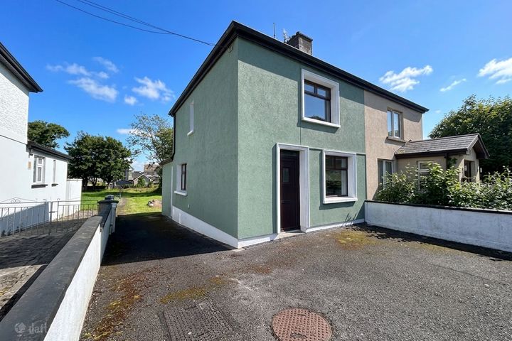 2 McNeela Terrace, Quay Road, Westport, Co Mayo, F28AH50