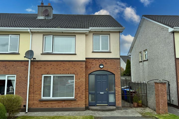 17 Rockvale, Rathbawn, Castlebar, Co. Mayo, F23 YP73