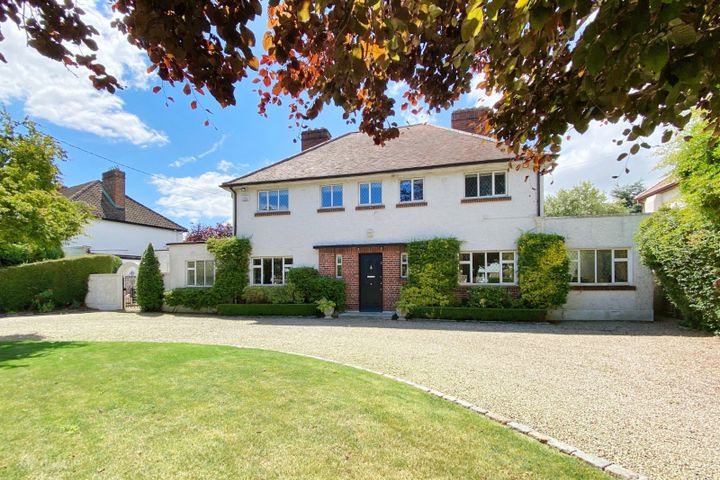 Avondale, 9 Hillside Dr, Castle Park Dublin 14, Dublin 14, Dublin