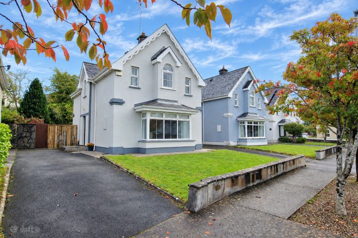 11 Powerscourt, Tulla, Co. Clare, V95 DK60