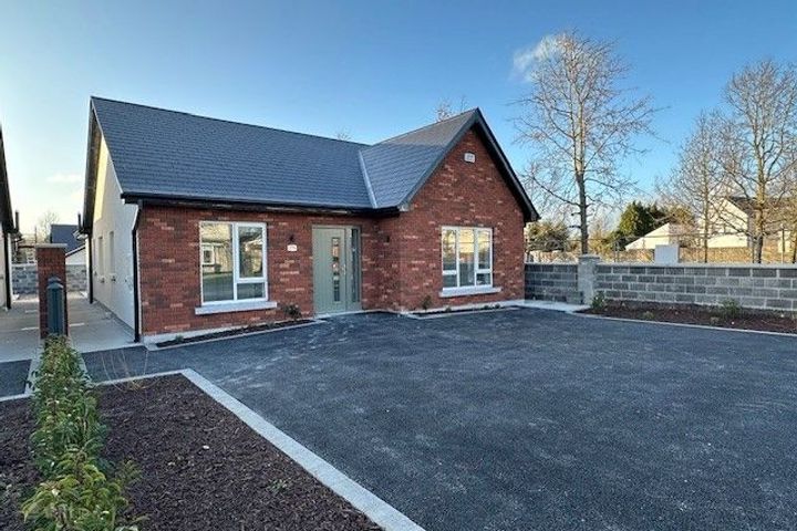 27 Rosemount, Clongower, Thurles, Co. Tipperary, E41TK68