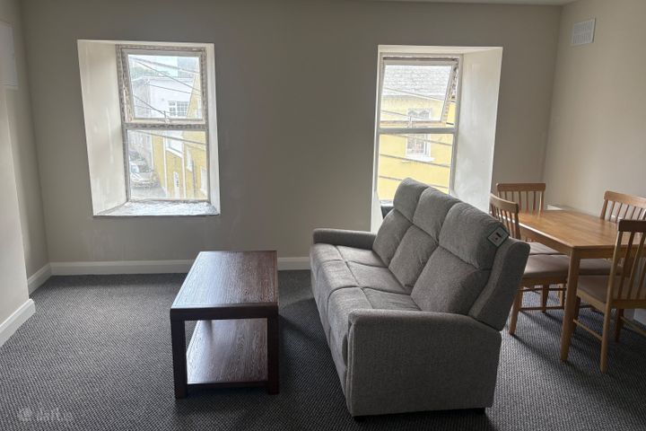 17 Mary street , New Ross, Co. Wexford