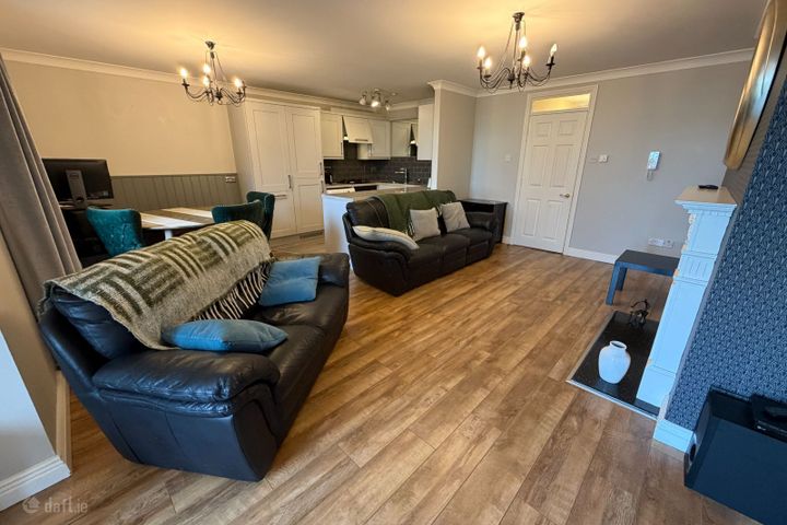 2 Bedroom Apartment, Marina Village, Malahide, Co. Dublin