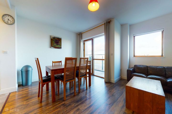 Apartment 111, The Plaza, Ballymun, Dublin 9, D09XD43 - Photo 2