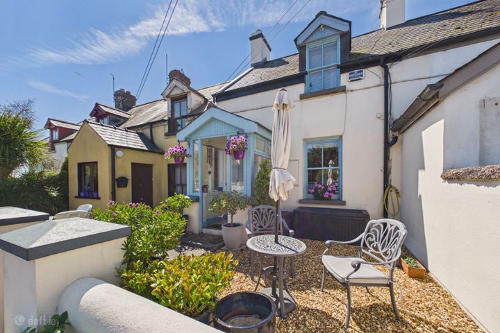 Sunbeam Cottage, 4 Curraghmore Terrace, Dunmore East, Co. Waterford, X91E0K1