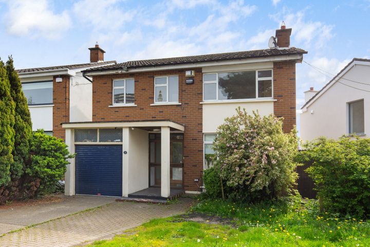 13 Glandore Park, Lower Mounttown Rd, Dun Laoghaire, Dublin