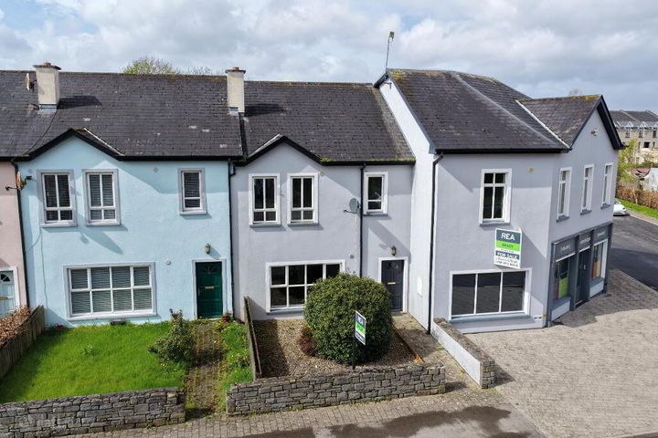 3 Orchard Court, Leitrim Village, Co. Leitrim, N41HD39