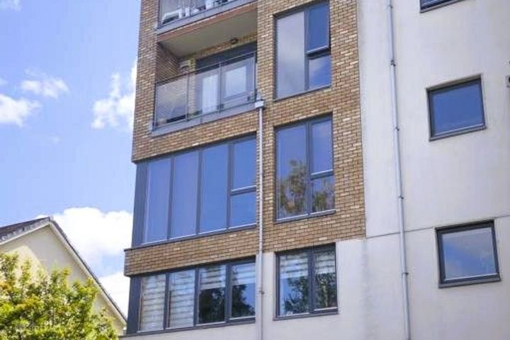 Apartment 8, Oldfield Hall, Ticknock Park, Ticknock, Dublin 18, D18YK80
