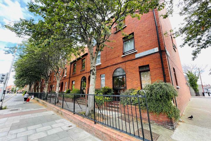 18 Lower Clanbrassil Street, Portobello, Dublin 8