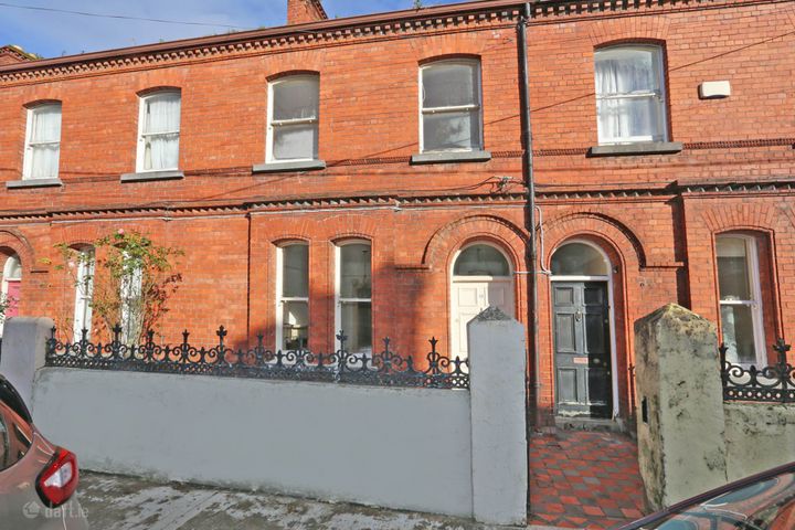 12 Crescent Avenue, O`Connell Avenue, Limerick, Co. Limerick, V94C9YE