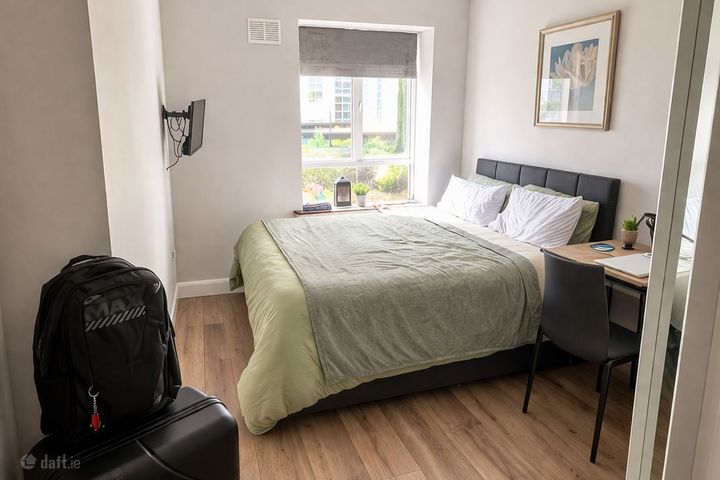 Apartment 121 ,The Berkeley Block,Pembroke Square,Grand Canal Street Upper, Grand Canal Dock, Dublin 4