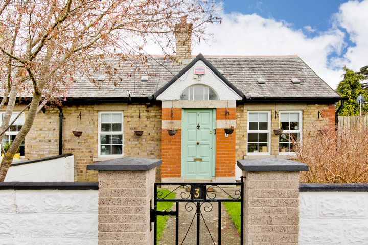 3 Riverside Cottages, Templeogue, Templeogue, Dublin 6w