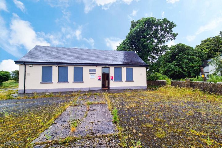 Liscune Health Centre, Liscune Lower, Ballymacward, Ballinasloe, Co. Galway, H53E195