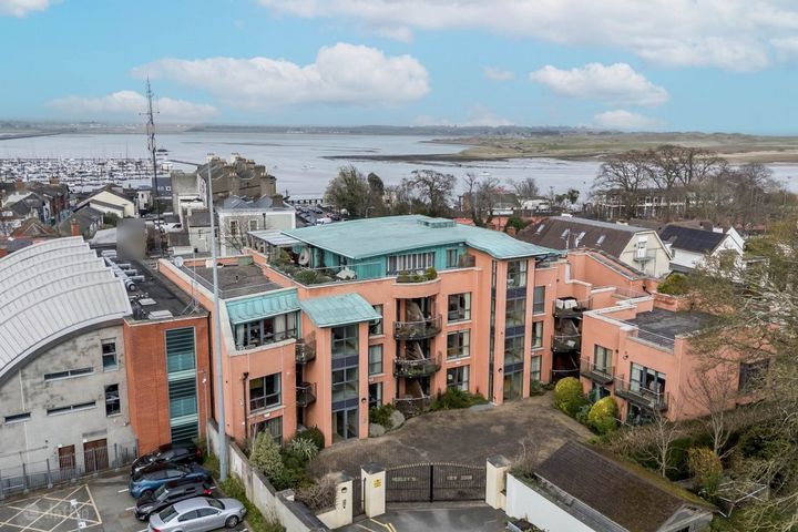 Apartment 4, Heeleys View, Main Street, Malahide, Co. Dublin, K36D230