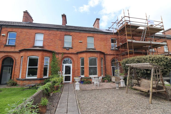 5 Lansdowne Terrace, Ennis Road, North Circular Road, Co. Limerick, V945D76