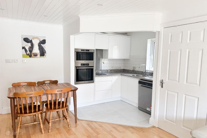 31 THE ELMS, FORSTER STREET, GALWAY, Galway City Centre