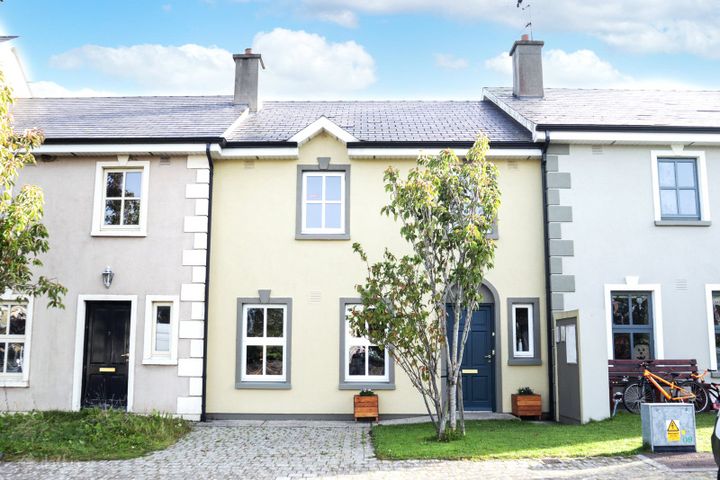 8 Chestnut Drive, Brookfield, Ballyhale, Co Kilkenny, R95D267