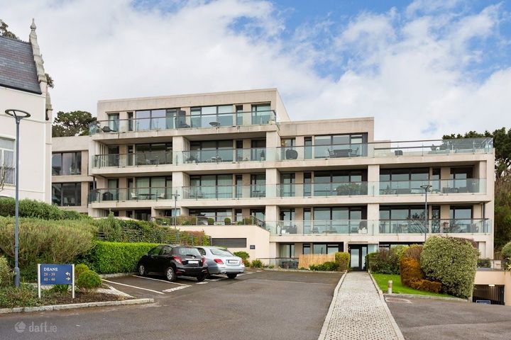Apartment 44, Deane, The Court Killiney Bay, Station Road, Killiney, Co. Dublin, A96YP03