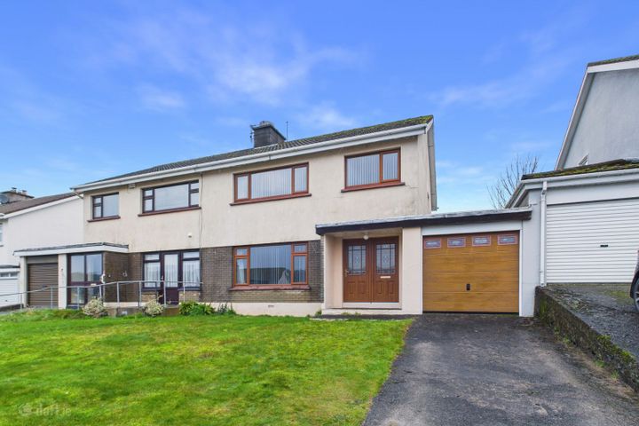 18 Cláirín, Carrick-On-Suir, Carrick-on-Suir, Co. Tipperary, E32WY60