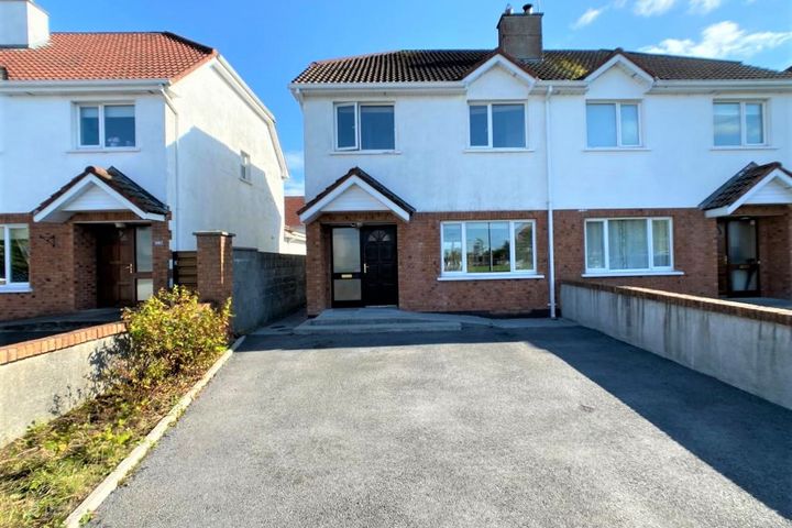 107 Woodfield, Galway Rd, Tuam, Galway