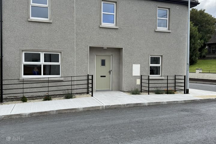 4 Sean-Ghairdíní, Mullinary Street, Carrickmacross, Co. Monaghan, A81N500