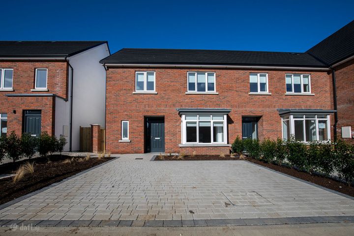 College Avenue, Balgriffin, Dublin 17