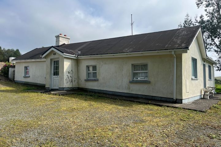 Bealaclave, Rearcross, Newport, Co. Tipperary, V94V832