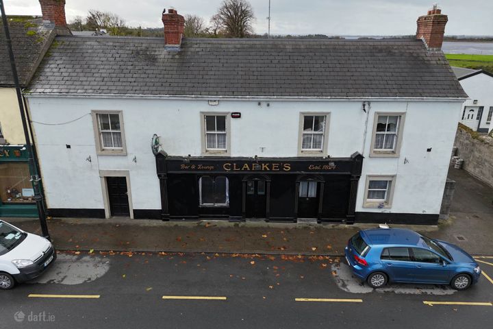 Clarke`s Pub & Residence, Main Street, Lanesborough, Co. Longford, N39X796