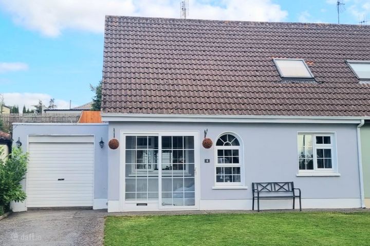 4 Hawthorn Dr, Crinkle, Birr, Offaly