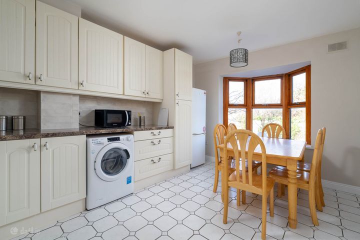 Furry Park Court, Howth Road, Dublin 5