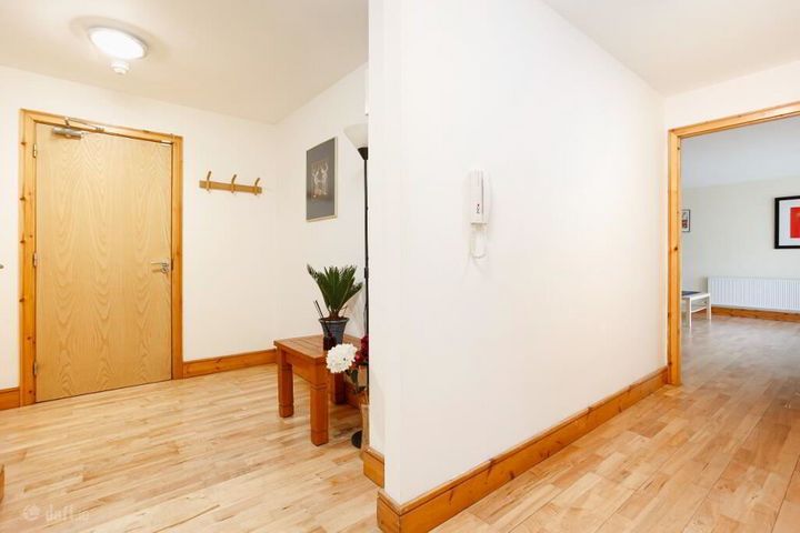 Adamstown Ave, Lucan, Co. Dublin