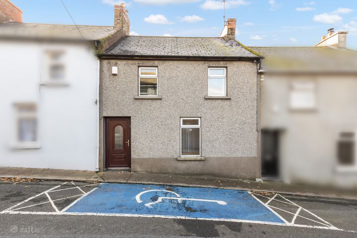 16 Cross Street, New Ross, Co. Wexford, Y34FK31