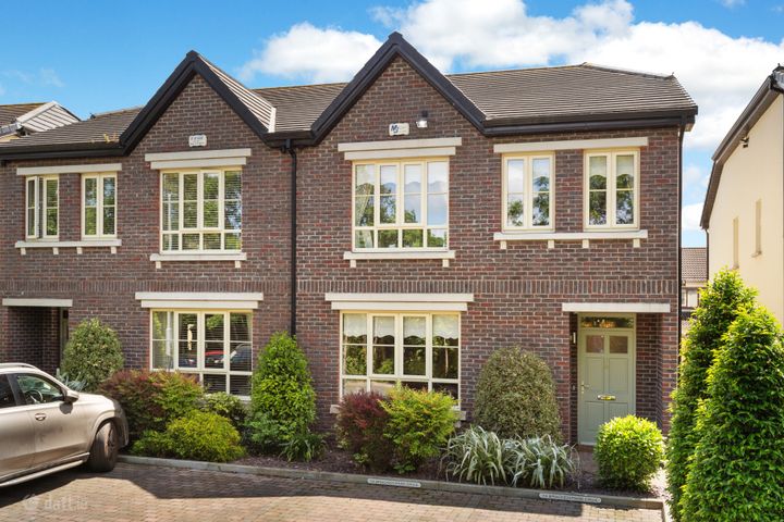 74 Bracken Park Drive, Carpenterstown Road, Castleknock, Dublin 15, Dublin