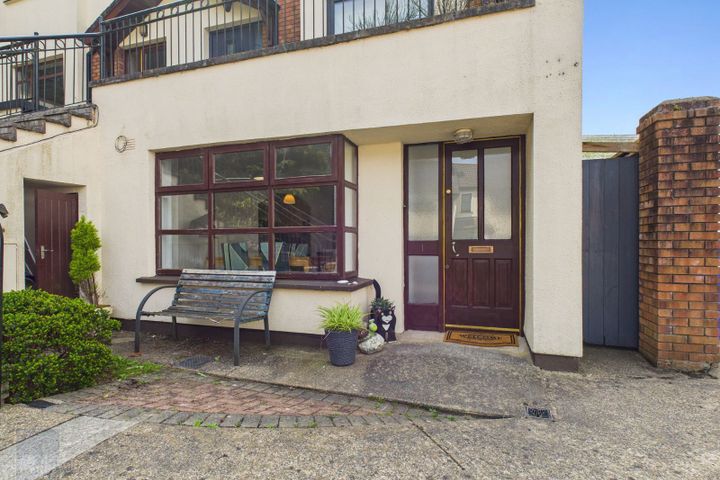 1 Ivy Mews, Cromwellsfort, Mulgannon, Wexford