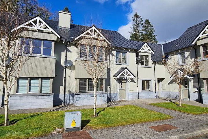 41 O'Carolan's Court, Kilronan, Ballyfarnon, Boyle, Co. Roscommon, F52FH68
