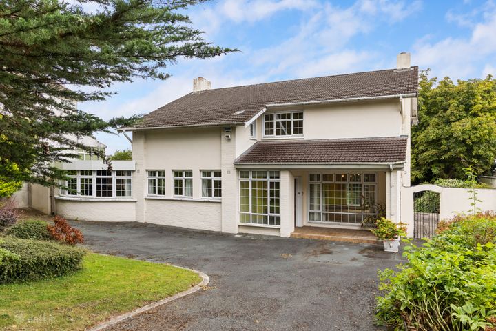 Rockton, Old Bray Road, Foxrock, Dublin 18, D18W2N9