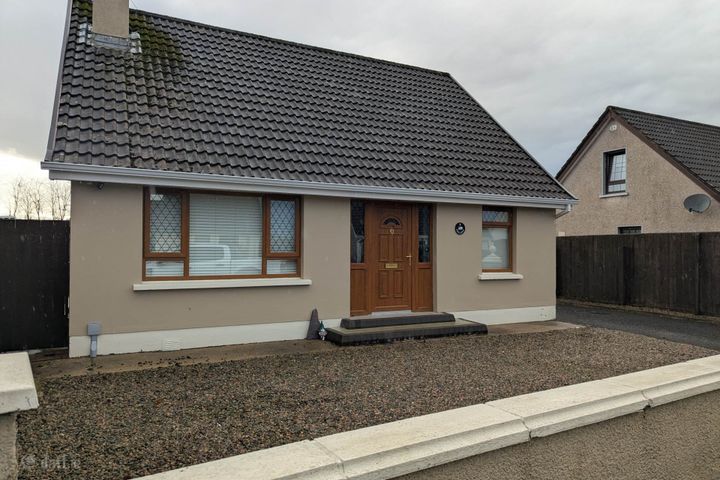 8 Kinarla Park, Enniskillen, Co. Fermanagh