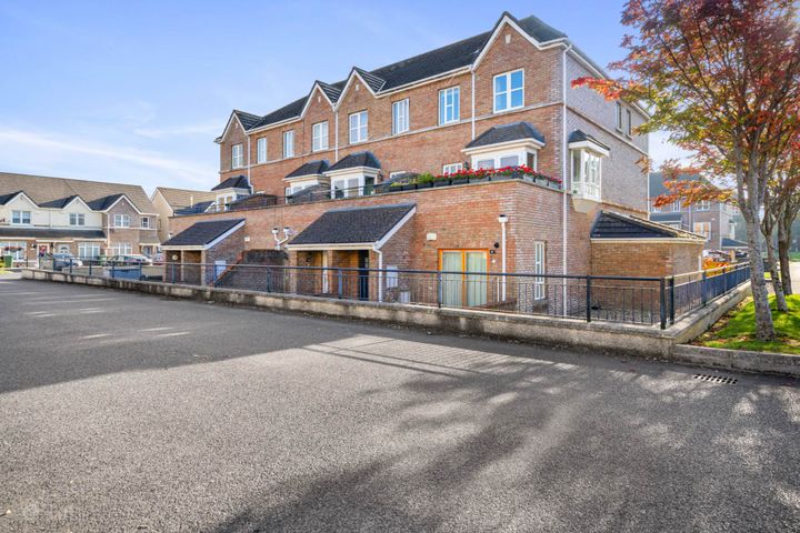 30 Latchford Close, Clonee, Dublin 15, Co. Dublin, D15DD42