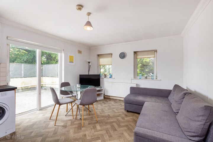Apartment 8, Clonturk Court, Drumcondra, Dublin 9, D09VH05