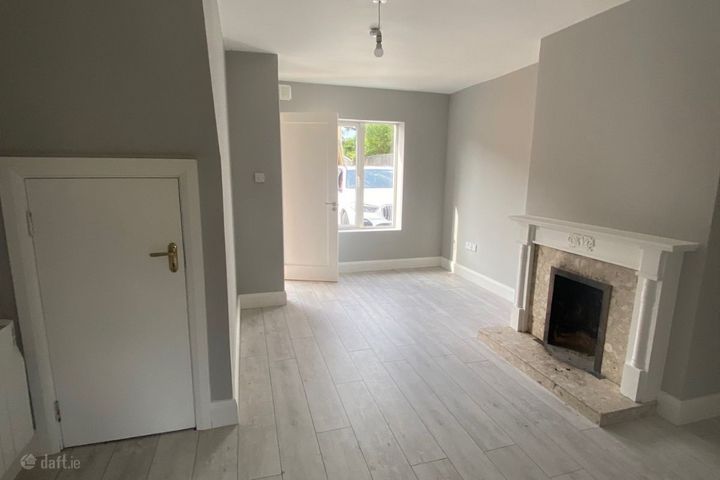 1 Dunlo View, Dunlo Hill , Ballinasloe, Co. Galway, H53X978