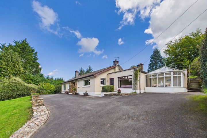 Treetops, Clarke's Hill, Rochestown, Co. Cork, T12TCN9