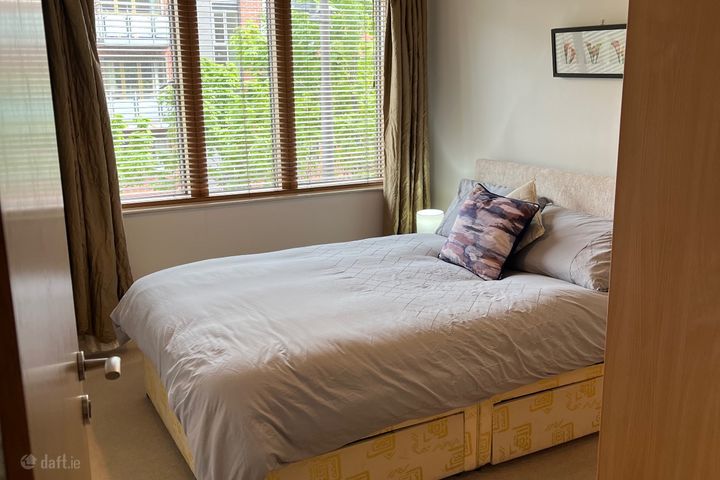 Longboat Quay South Apartments,Dublin 2, Hanover Quay, Dublin 2