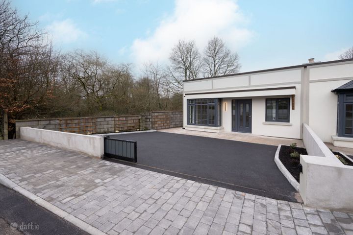 Cois Cóir, Saint Ann'S Road, Blarney, Co. Cork, T23E440