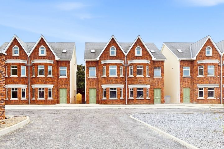 Vista Montana, Firhouse Road, Dublin 16, Templeogue, D16N1W9