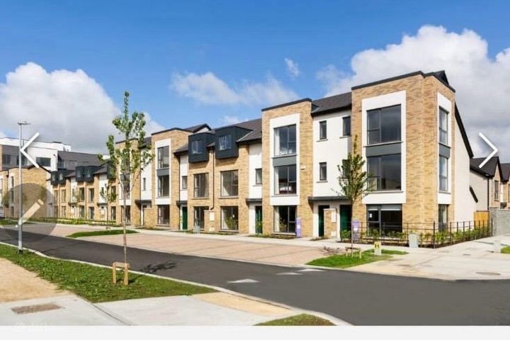 Rowan Walk,Kilcarbery,Dublin 22 - Double Ensuite private Room, Grange Castle, Co. Dublin