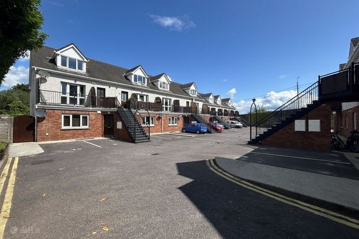 9 The Cloisters, Douglas, Cork, Cork