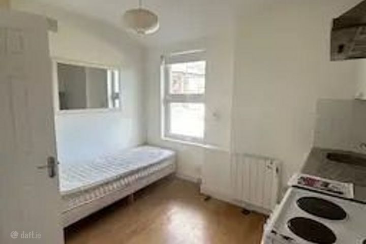 South Circular Road, Dolphin's Barn, Dublin 8