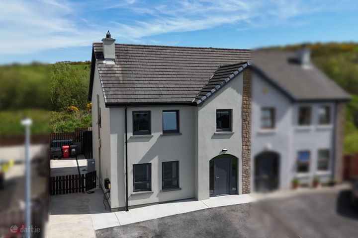 14 Ard Caóin, Manorcunningham, Manorcunningham, Co. Donegal, F92C6W8